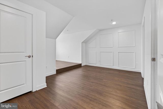 43388 WHITEHEAD TER, Ashburn, VA 20148