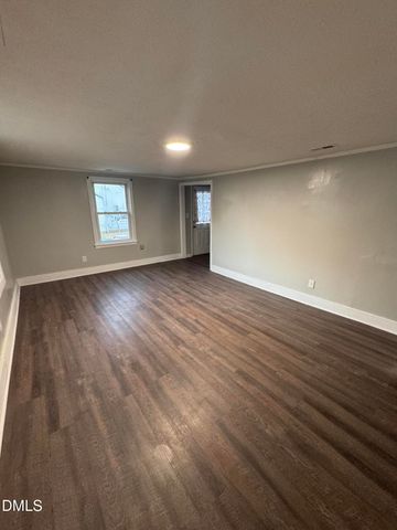 904 E Pope Street, Dunn, NC 28334