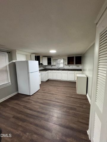 904 E Pope Street, Dunn, NC 28334