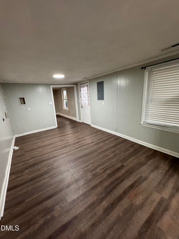 904 E Pope Street, Dunn, NC 28334