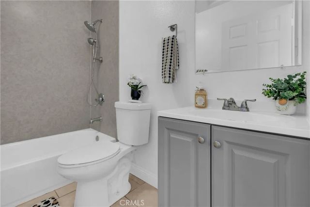 1301 E Pacific Coast, Wilmington, CA 90744