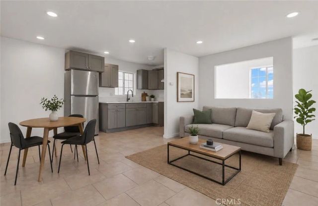 1301 E Pacific Coast, Wilmington, CA 90744