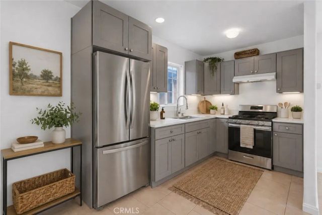 1301 E Pacific Coast, Wilmington, CA 90744