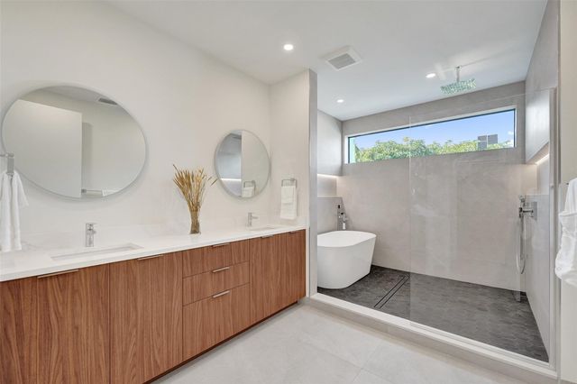 1525 NE 15th Ave, Fort Lauderdale, FL 33304