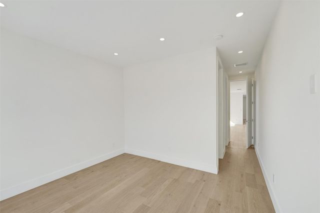 1525 NE 15th Ave, Fort Lauderdale, FL 33304