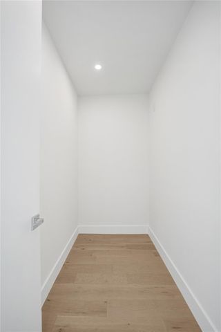 1525 NE 15th Ave, Fort Lauderdale, FL 33304