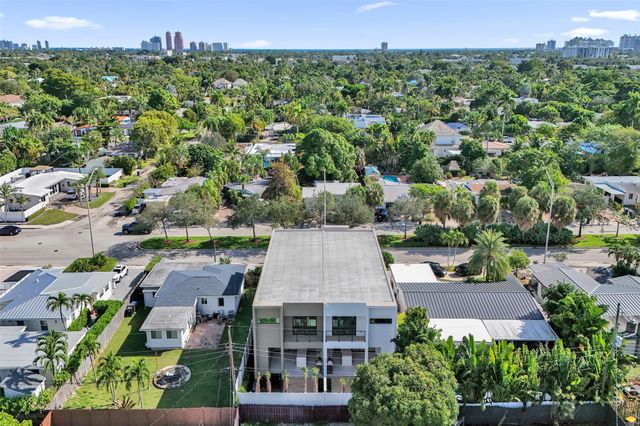 1525 NE 15th Ave, Fort Lauderdale, FL 33304