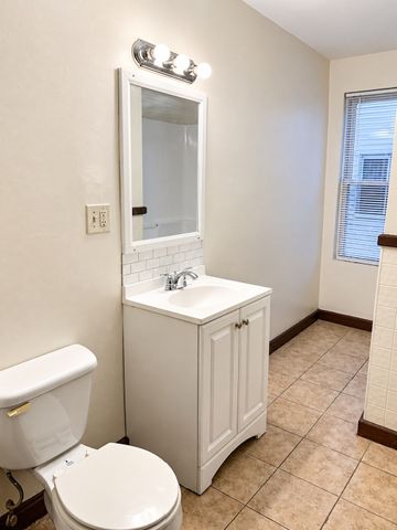 436 Warren Ave. 1F, Brockton, MA 02301