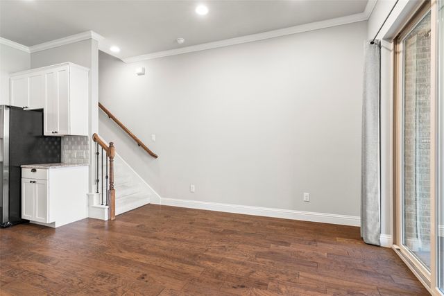 8169 Snapdragon Way, Dallas, TX 75252