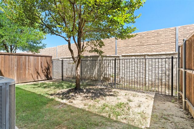 8169 Snapdragon Way, Dallas, TX 75252