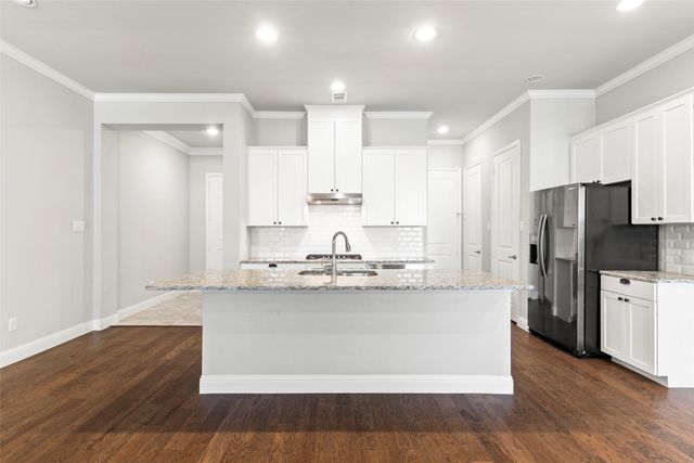 8169 Snapdragon Way, Dallas, TX 75252