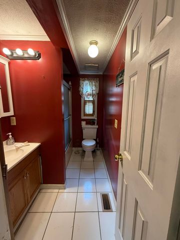 395 High Rock Road, Hazard, KY 41701