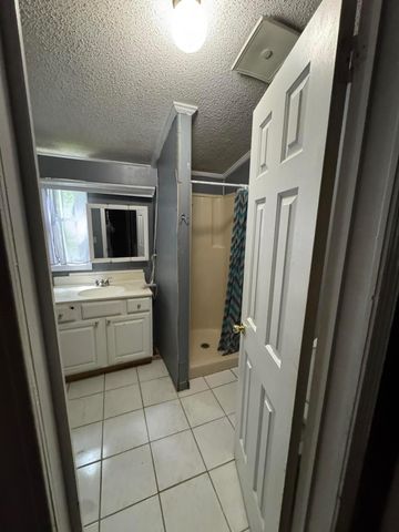 395 High Rock Road, Hazard, KY 41701