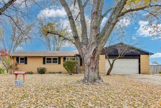 119 N 5620w Road, Kankakee, IL 60901