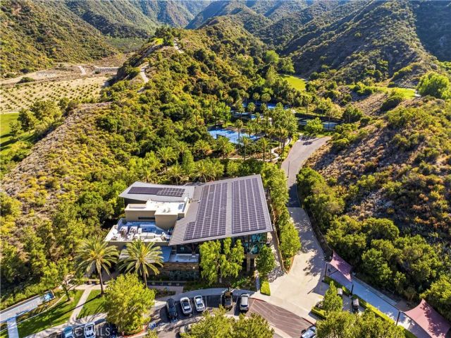9128 Deergrass Street, Corona, CA 92883