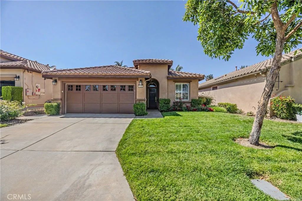 9128 Deergrass Street, Corona, CA 92883