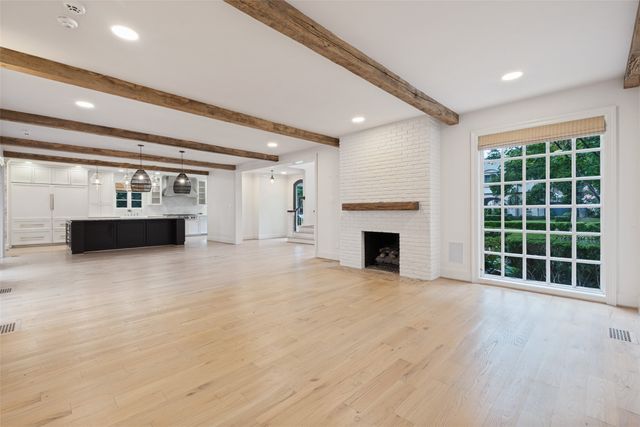 4331 Versailles Avenue, Highland Park, TX 75205
