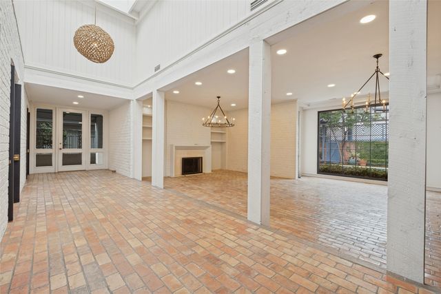 4331 Versailles Avenue, Highland Park, TX 75205