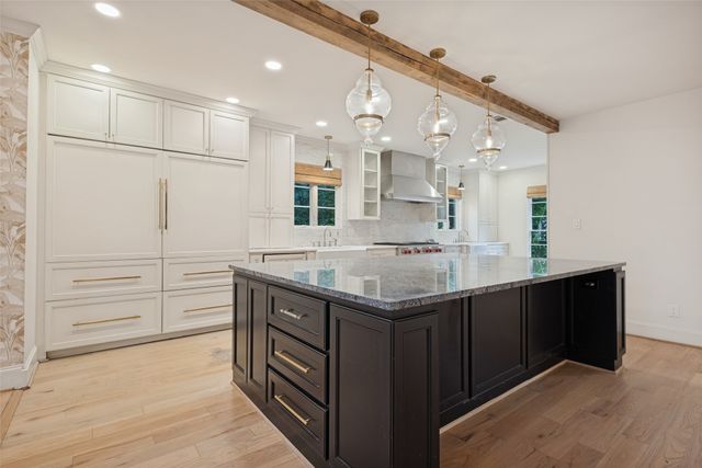 4331 Versailles Avenue, Highland Park, TX 75205