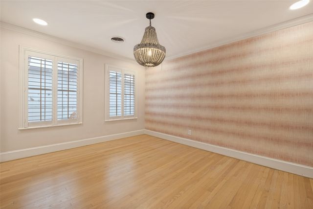 4331 Versailles Avenue, Highland Park, TX 75205