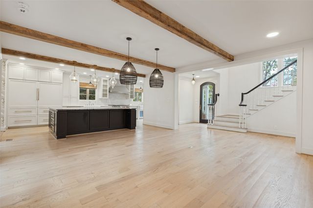 4331 Versailles Avenue, Highland Park, TX 75205