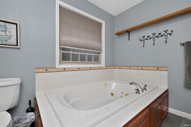 18670 Wilson Drive, Goshen, IN 46528
