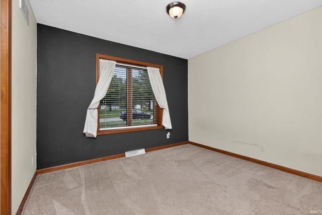 18670 Wilson Drive, Goshen, IN 46528