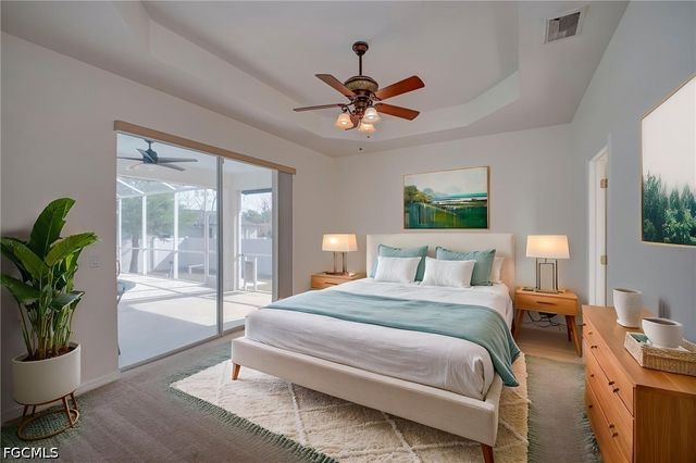 1005 NW 9th TER, Cape Coral, FL 33993