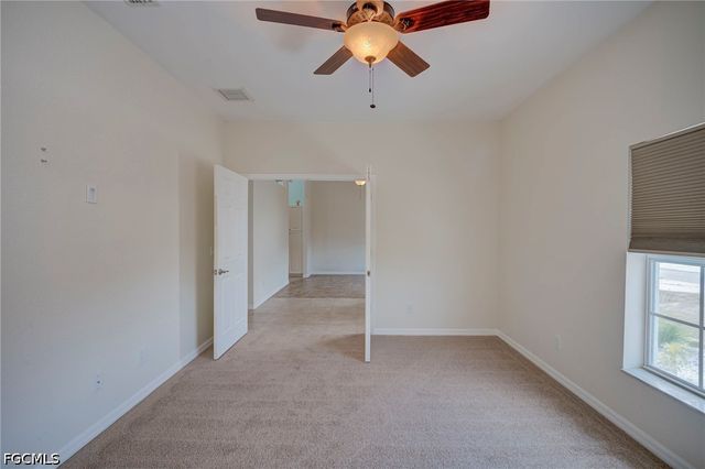 1005 NW 9th TER, Cape Coral, FL 33993