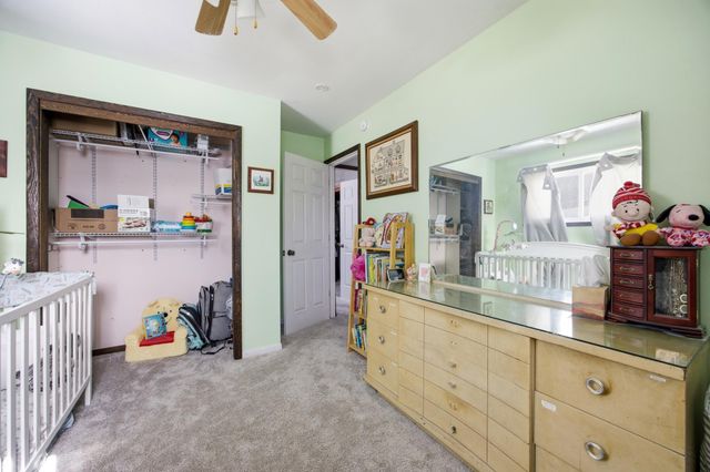 2802 BROOKDALE Road, Moorhead, MN 56560