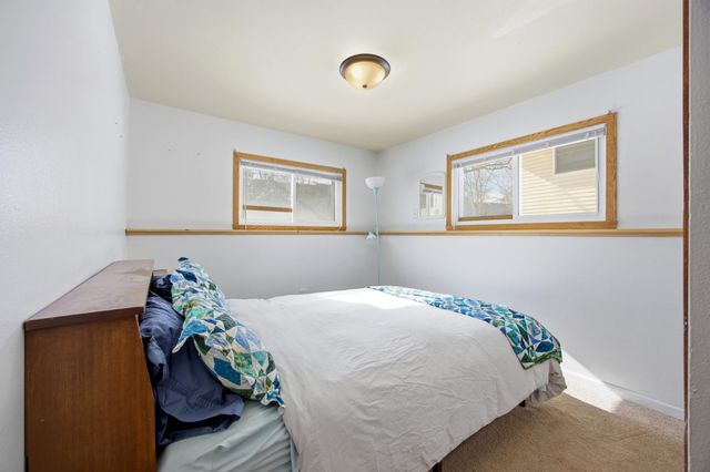 2802 BROOKDALE Road, Moorhead, MN 56560