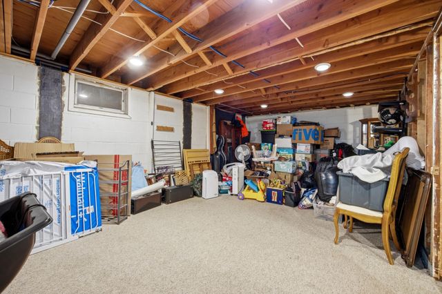 2802 BROOKDALE Road, Moorhead, MN 56560