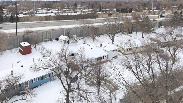 2802 BROOKDALE Road, Moorhead, MN 56560