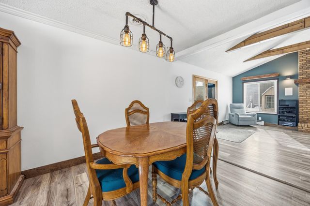 2802 BROOKDALE Road, Moorhead, MN 56560