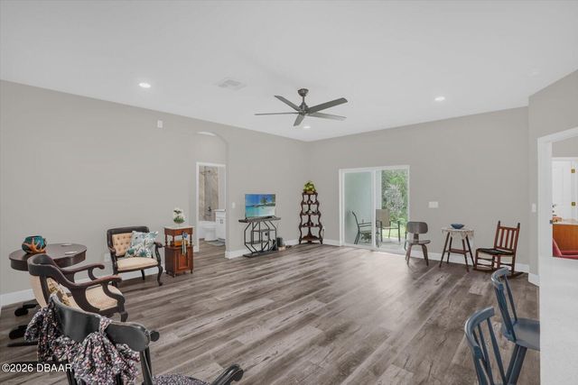 250 S Virginia Avenue, Deland, FL 32724