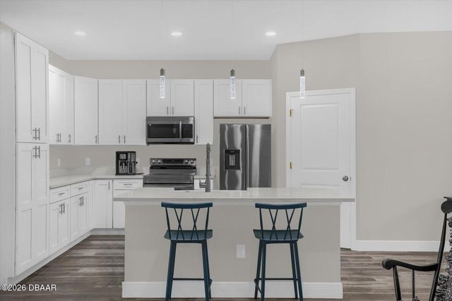 250 S Virginia Avenue, Deland, FL 32724