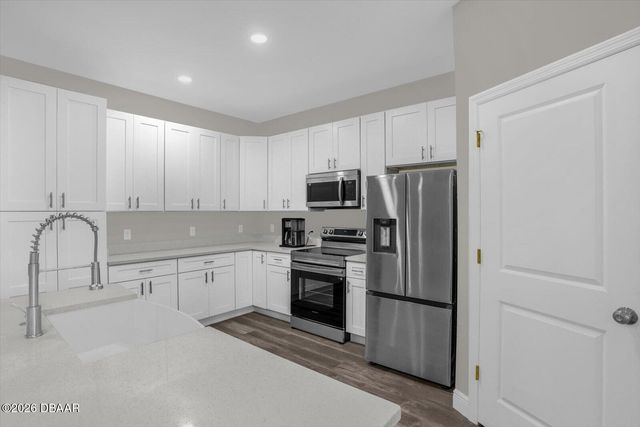 250 S Virginia Avenue, Deland, FL 32724