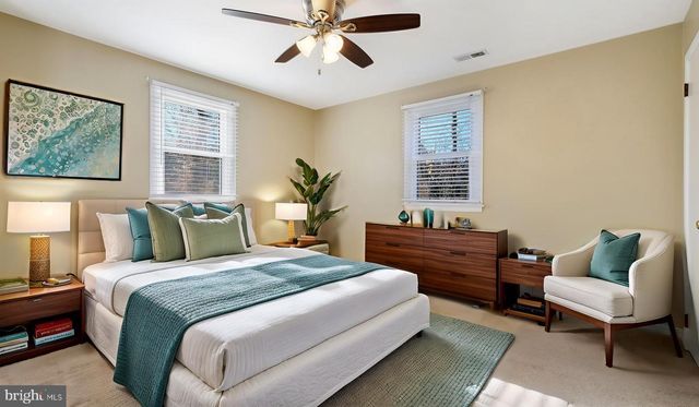 11 DOGWOOD LN, Doylestown, PA 18901