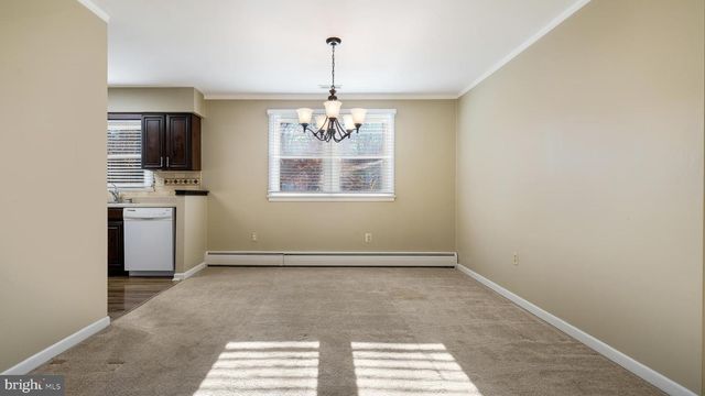 11 DOGWOOD LN, Doylestown, PA 18901