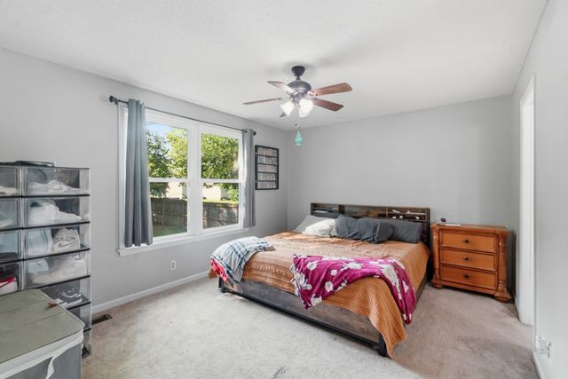 2670 Keyland Dr, Clarksville, TN 37040