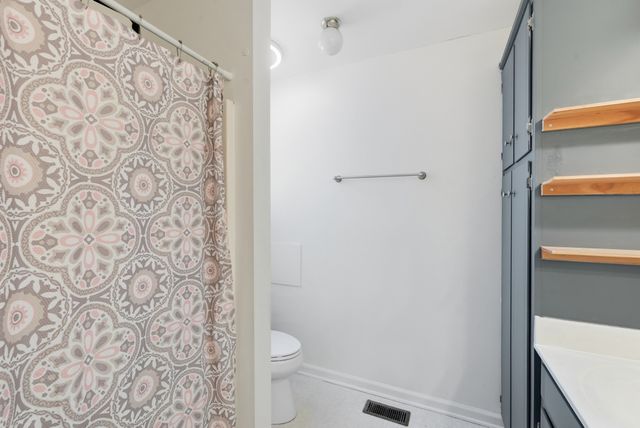 2670 Keyland Dr, Clarksville, TN 37040