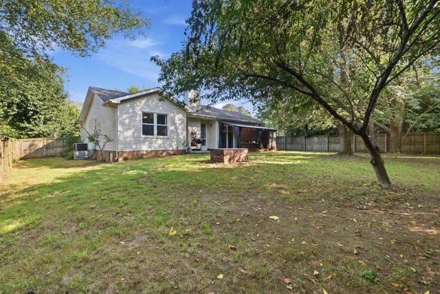 2670 Keyland Dr, Clarksville, TN 37040