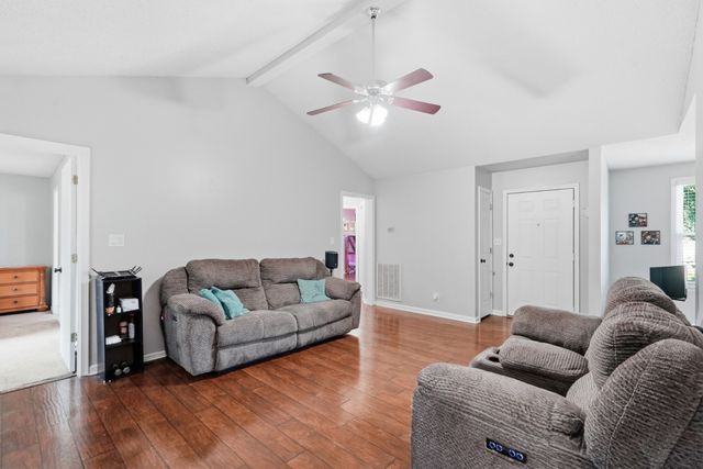2670 Keyland Dr, Clarksville, TN 37040