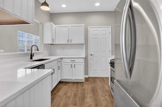 12603 Second Avenue S, Southgate, MI 48195