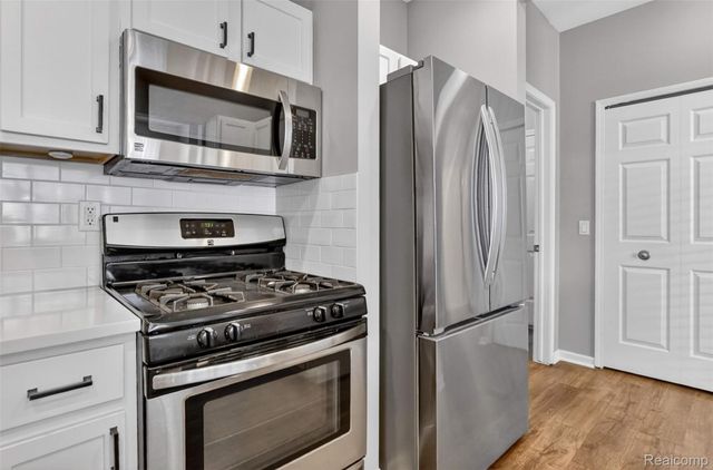 12603 Second Avenue S, Southgate, MI 48195