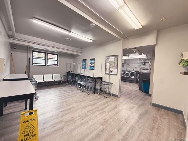 5803 Calloway Street 4H, Corona, NY 11368