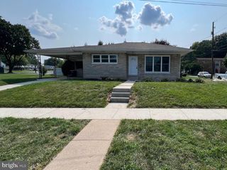 9 SUSSEX ROAD, Camp Hill, PA 17011
