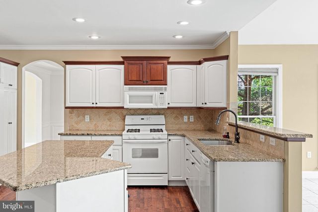 830 OLDE TRAIL RD, Hummelstown, PA 17036