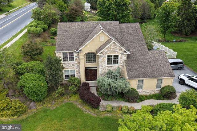 830 OLDE TRAIL RD, Hummelstown, PA 17036