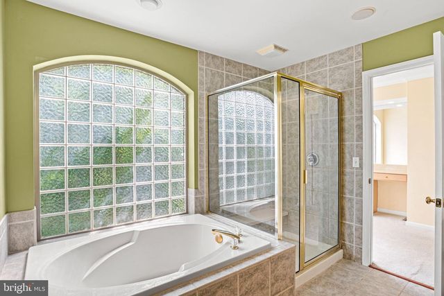 830 OLDE TRAIL RD, Hummelstown, PA 17036